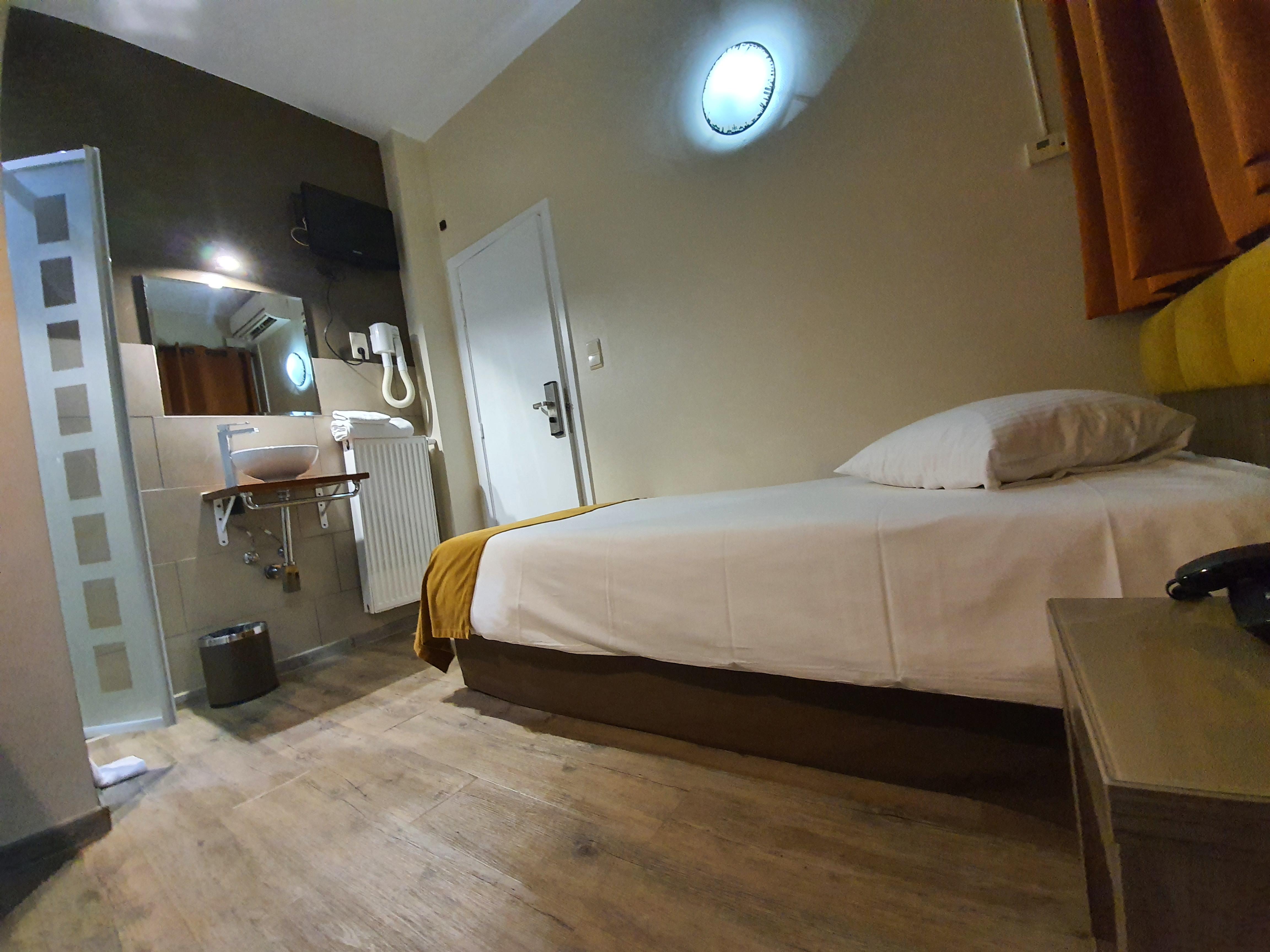 Hotel Midi-Zuid Saint-Gilles Ngoại thất bức ảnh
