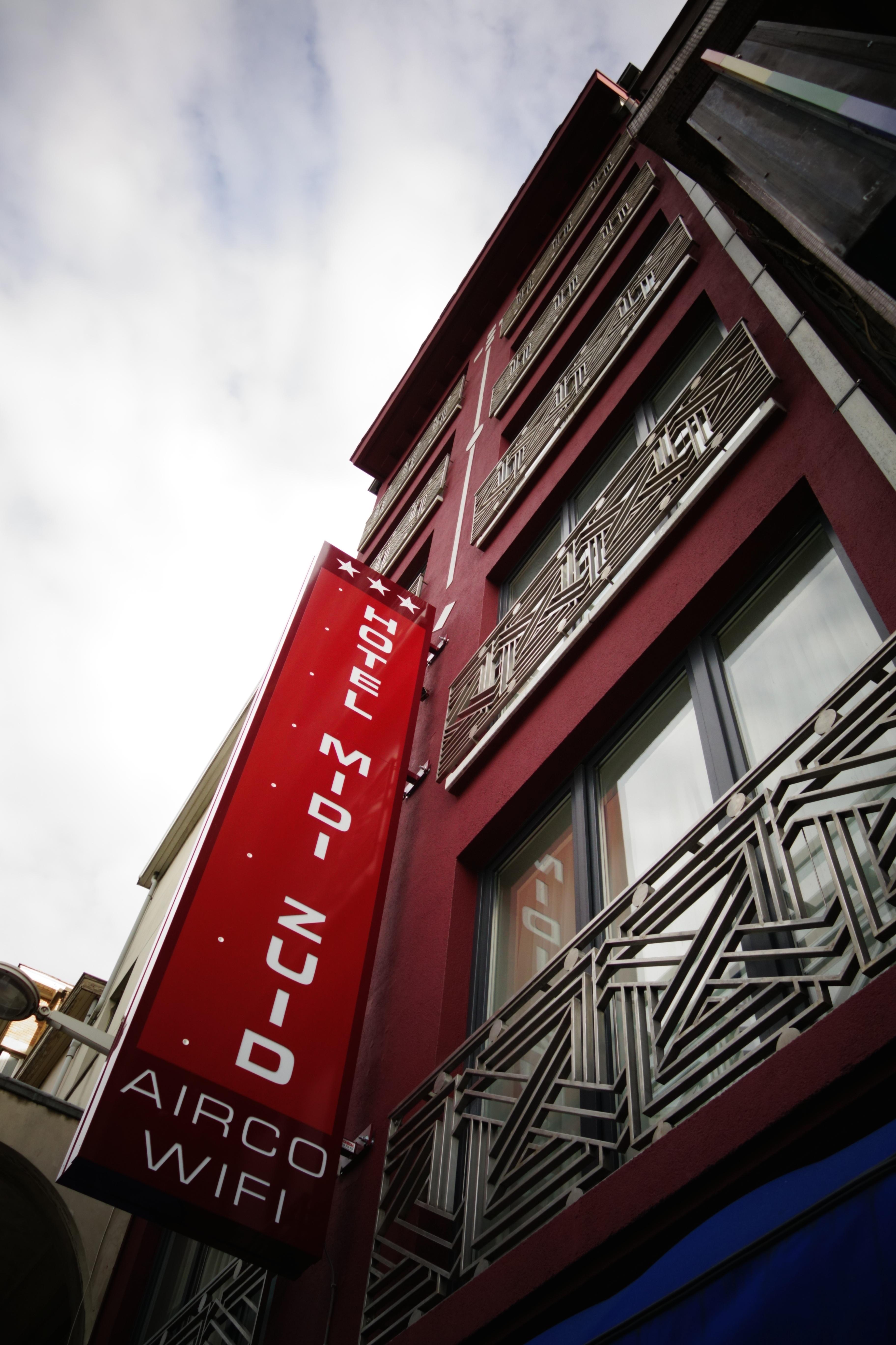 Hotel Midi-Zuid Saint-Gilles Ngoại thất bức ảnh
